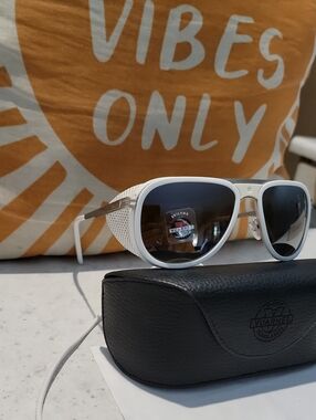 Vuarnet Glacier Sunglasses Double Gradient               Mineral Lenses Unisex